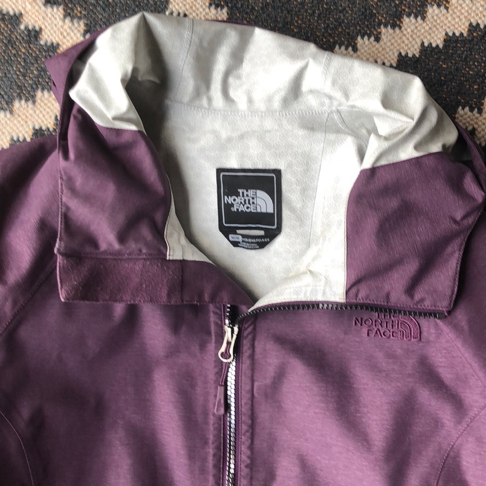 The North Face Magnolia Waterproof Rain Jacket